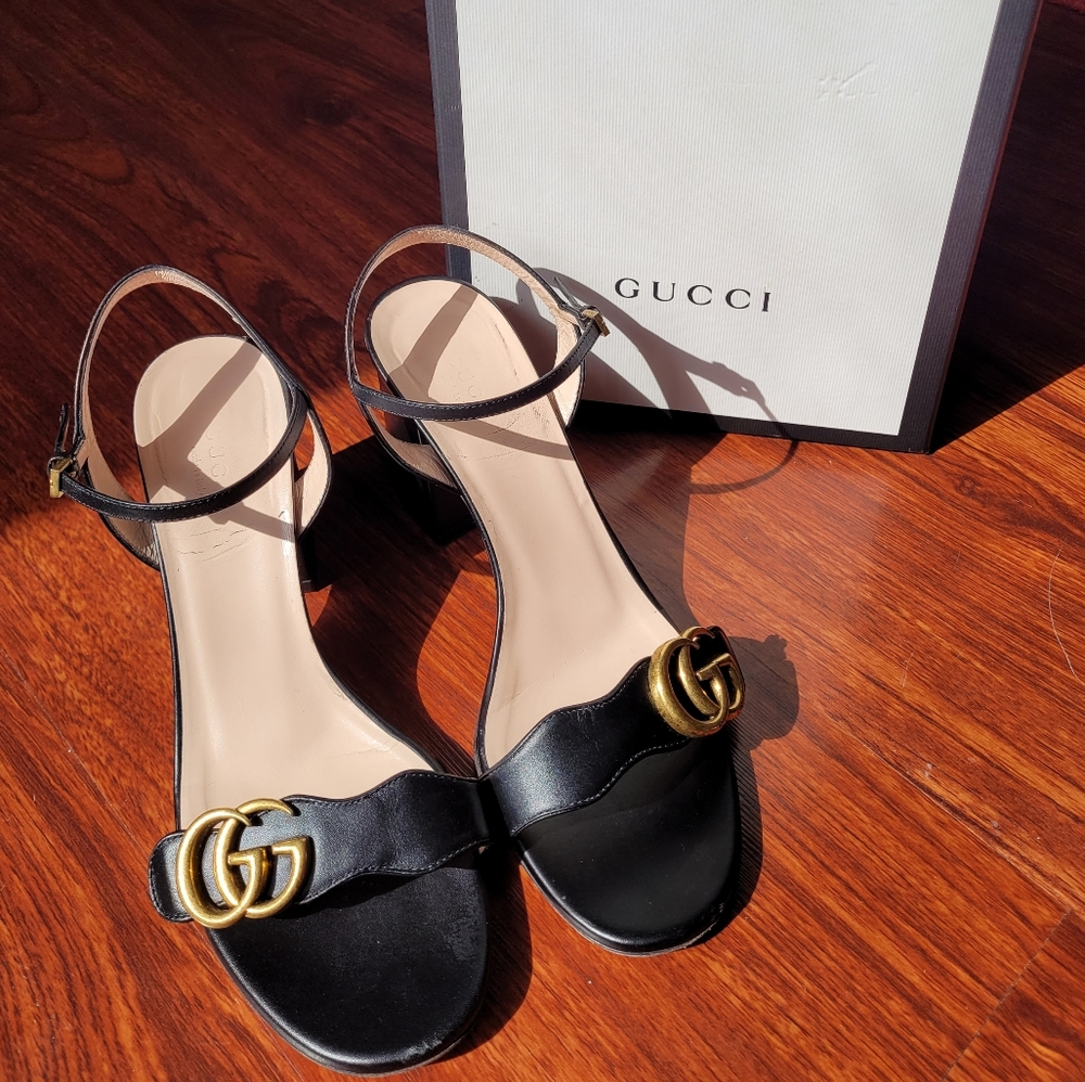 Gucci Marmont sandals size 8.5